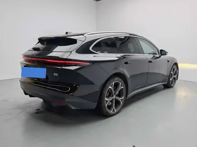 Nio ET5T