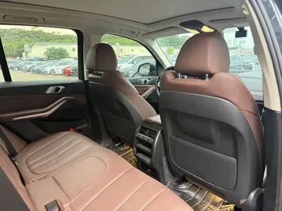 BMW X5 (Import)