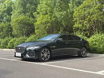 Jaguar XFL
