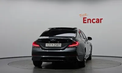Genesis G70