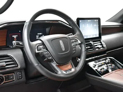 Lincoln Navigator