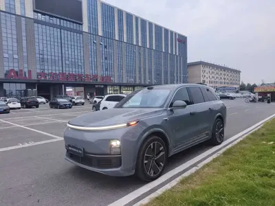 Li Auto Li L8