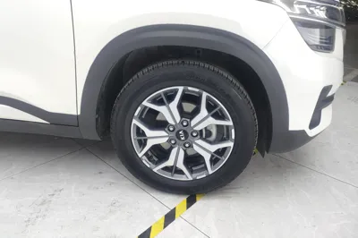 Kia KX3