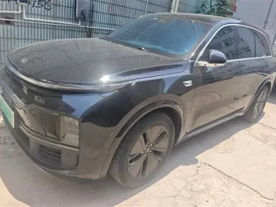 Li Auto Li L8