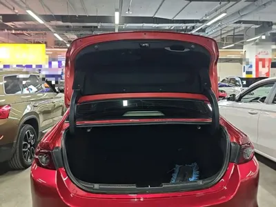 Mazda 3 Axela