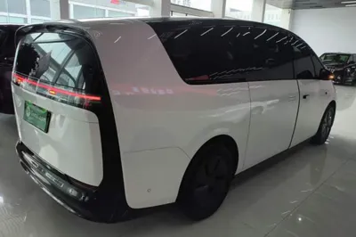 Li Auto MEGA