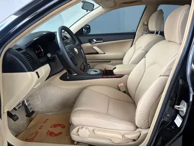 Toyota Reiz