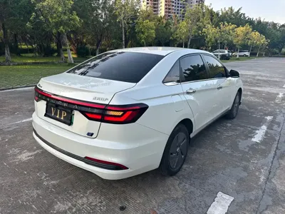 Venucia D60 EV