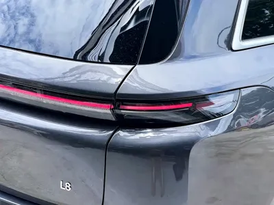 Li Auto Li L8