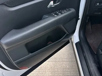 Kia KX7