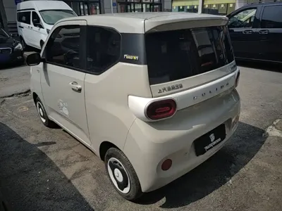 Wuling MINIEV