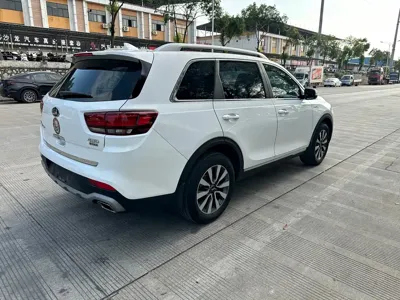 Kia KX7