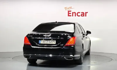 Genesis EQ900