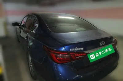 Infiniti Q50L