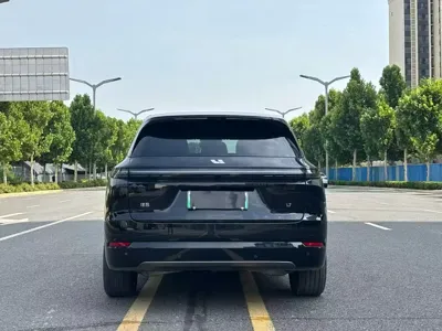 Li Auto Li L7