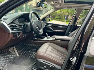 BMW X5 (Import)