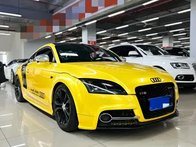 Audi TTS