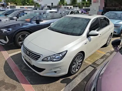 Peugeot 408