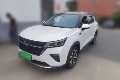 Wuling Asta