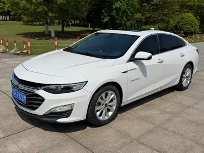 Chevrolet Malibu XL