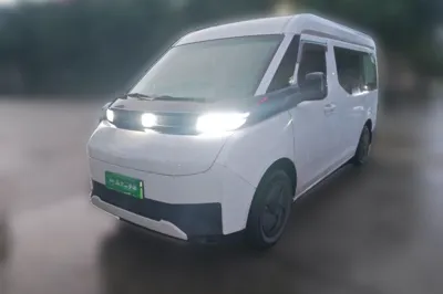Farizon Super VAN
