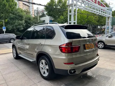 BMW X5 (Import)