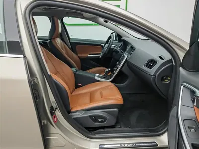 Volvo S60 (Import)