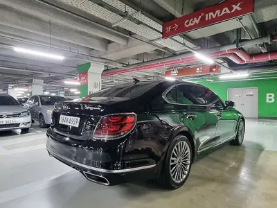 Kia K9