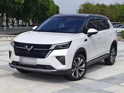 Wuling Asta