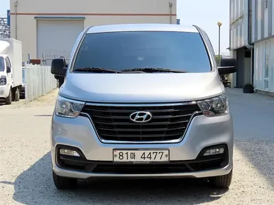 Hyundai Starex