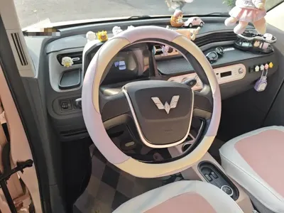 Wuling MINIEV