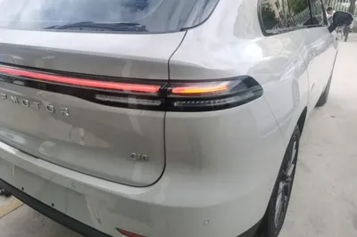 Leapmotor C10