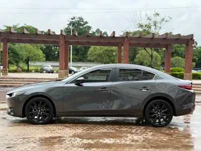 Mazda 3 Axela