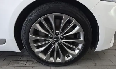 Kia K9