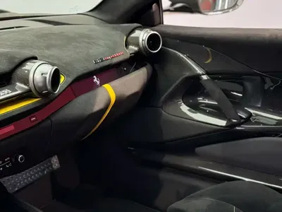 Ferrari 812