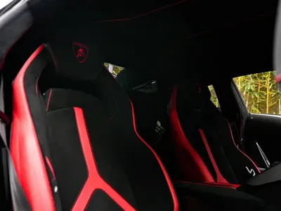 Lamborghini Aventador