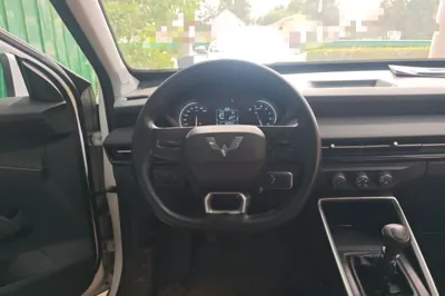 Wuling Alvez