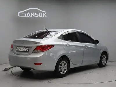 Hyundai Accent