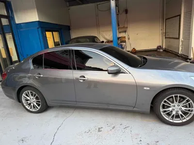 Infiniti G