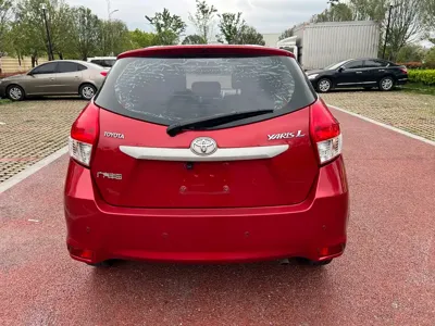 Toyota Yaris L