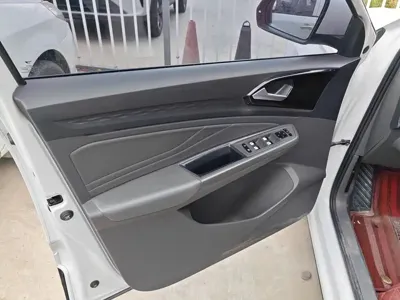 Jetta VS5
