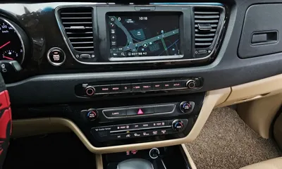 Kia Canival