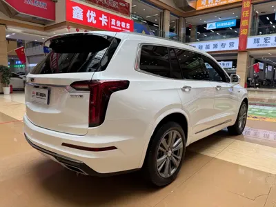 Cadillac XT6