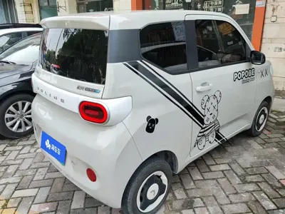 Wuling MINIEV
