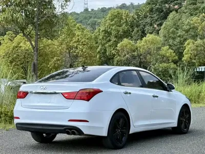Hyundai Mistra