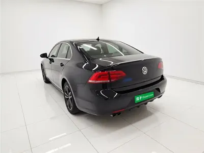 Volkswagen Lamando