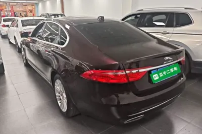 Jaguar XFL