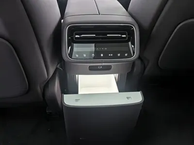 AITO 问界 问界M6