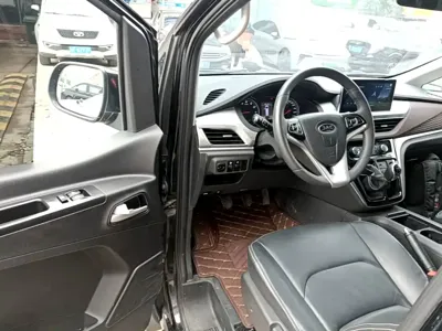 JAC Refine Refine M3