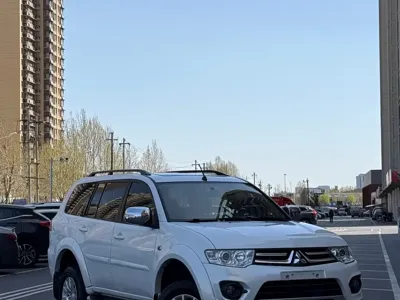 Mitsubishi Pajero Sport